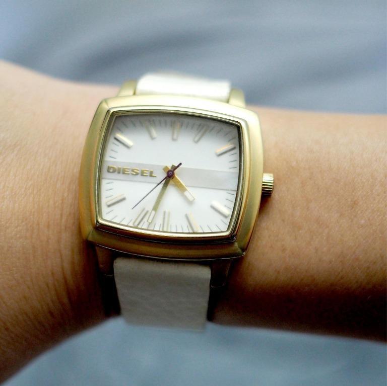 White leather strap ladies watch new arrivals