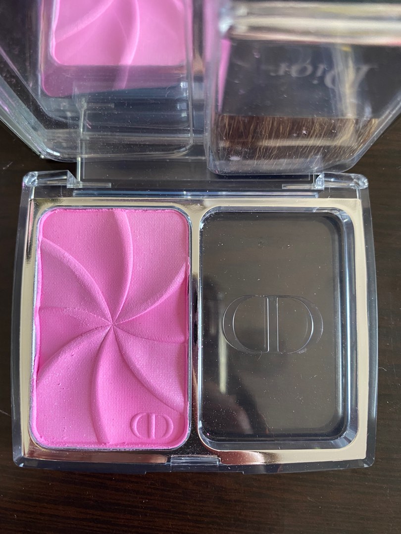 DIOR ROSY GLOW LOLLI GLOW 002
