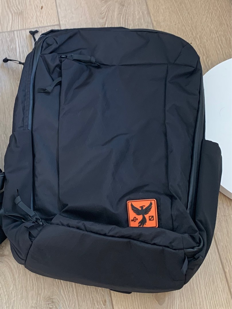 Evergoods X Carryology Phoenix 2 CTB26そのために多少使用感が ...