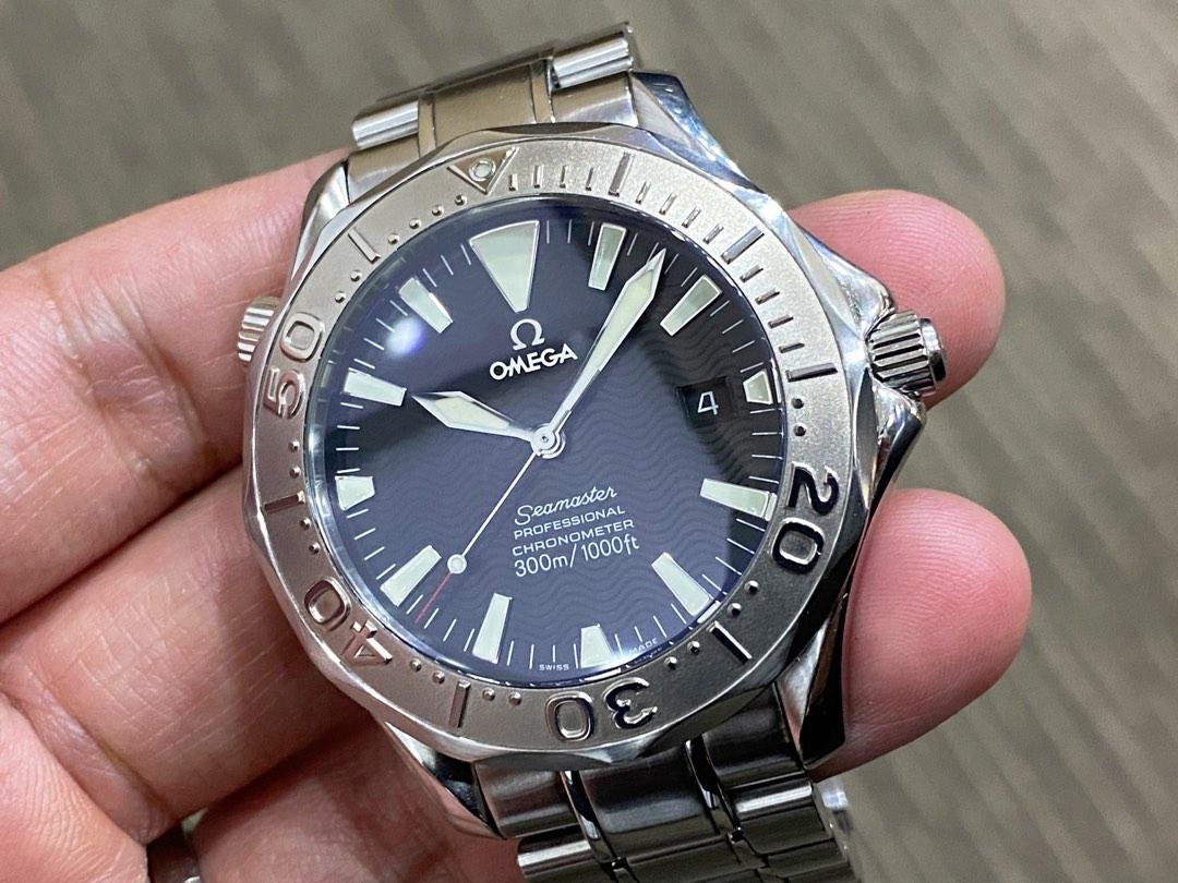 Omega seamaster discount 300 gold bezel
