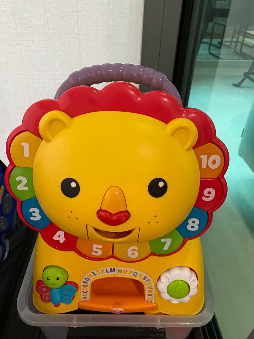 3 in 1 top sit and stride lion