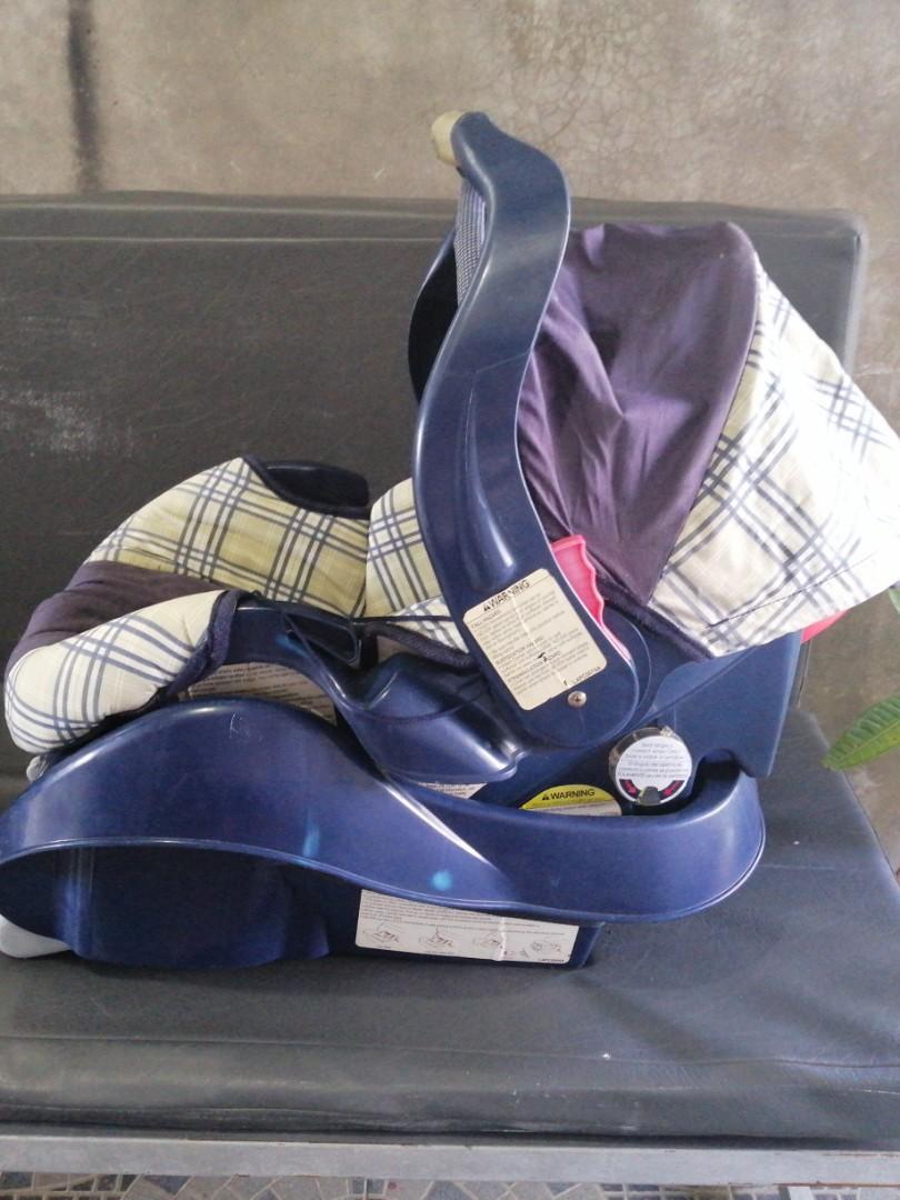 Graco Baby Car Carrier and Car Seat, Babies & Kids, Babies & Kids