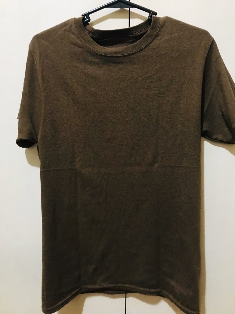hanes brown shirt