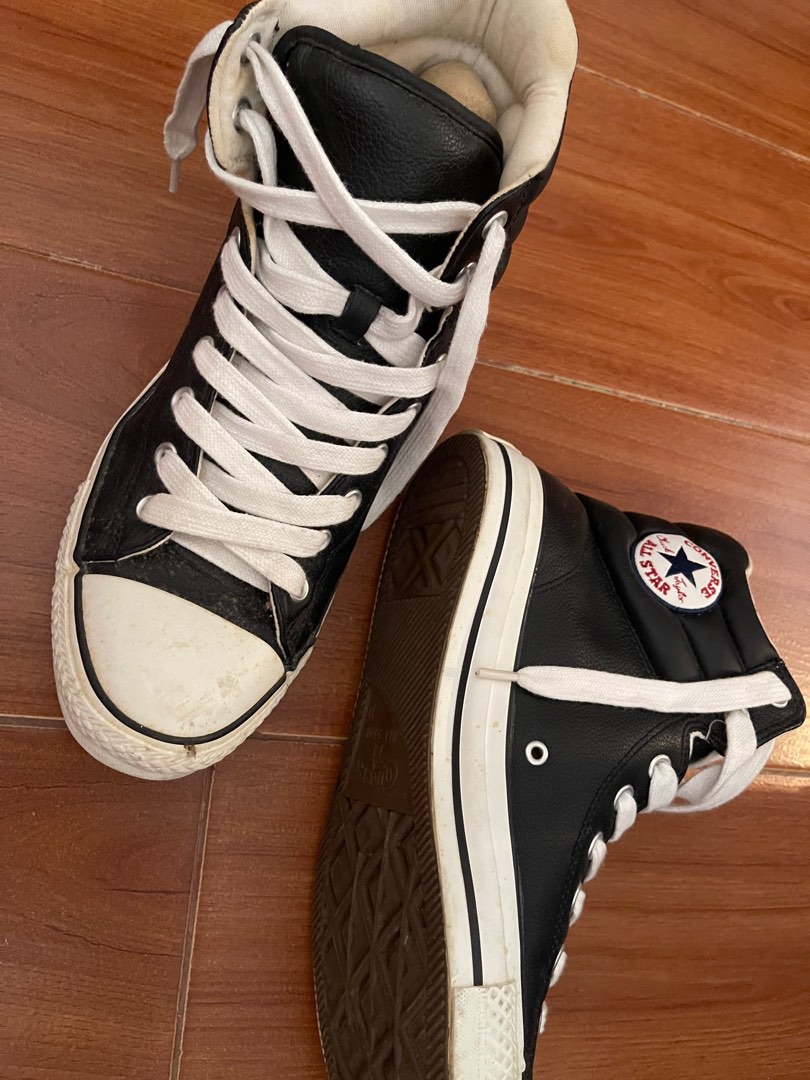Padded converse store
