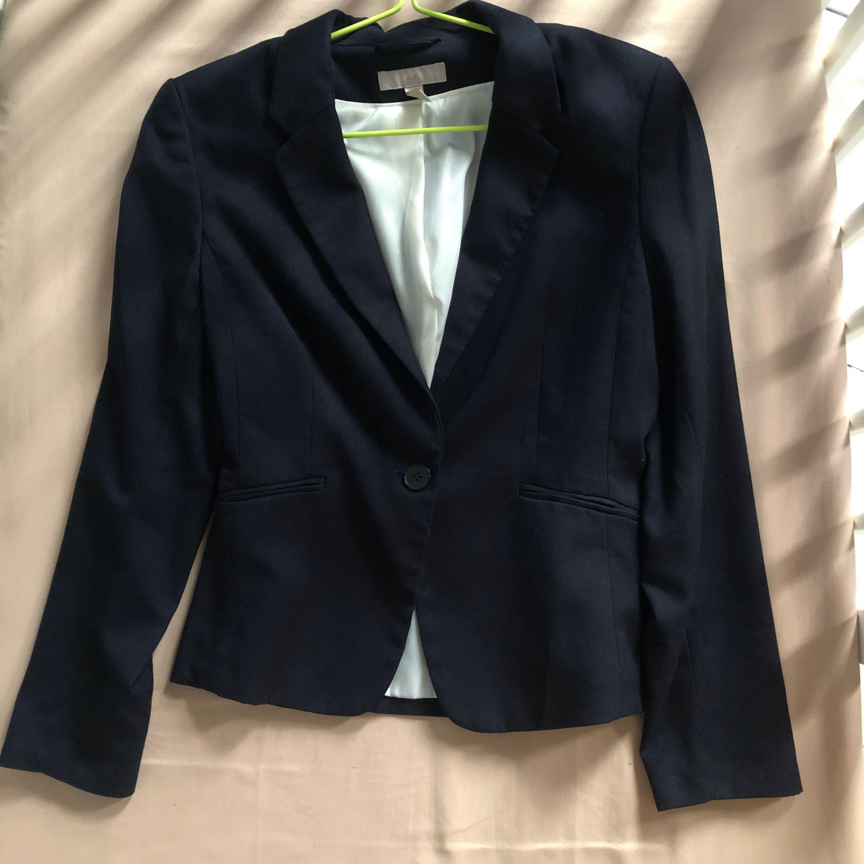 H M Corporate attire set. Top and bottom Women s Fashion Dresses
