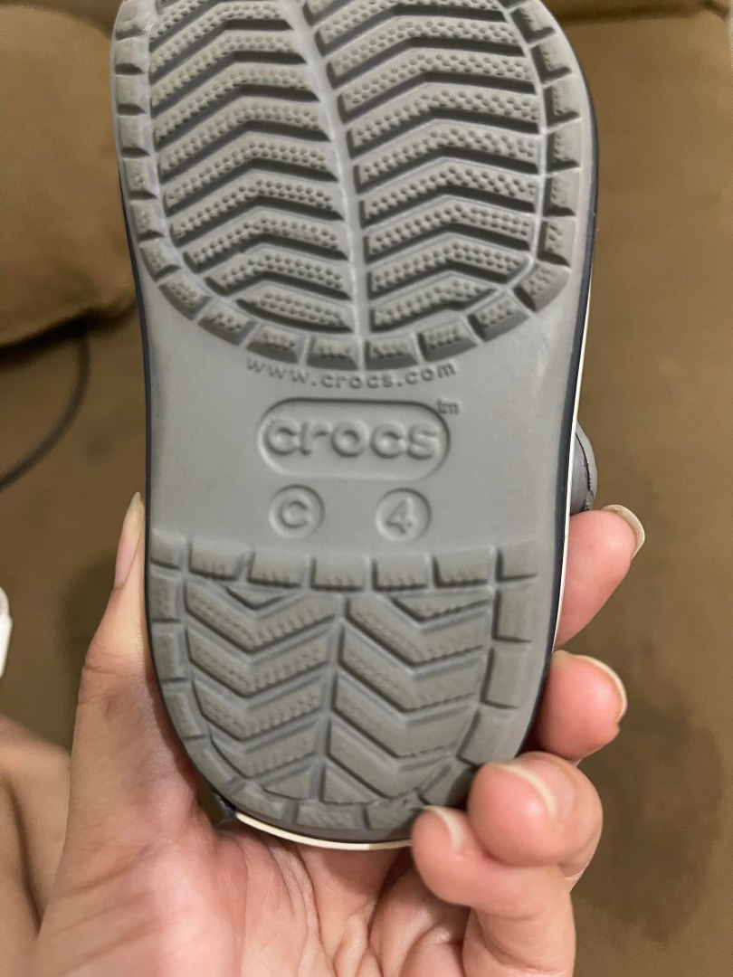 infant baby girl crocs