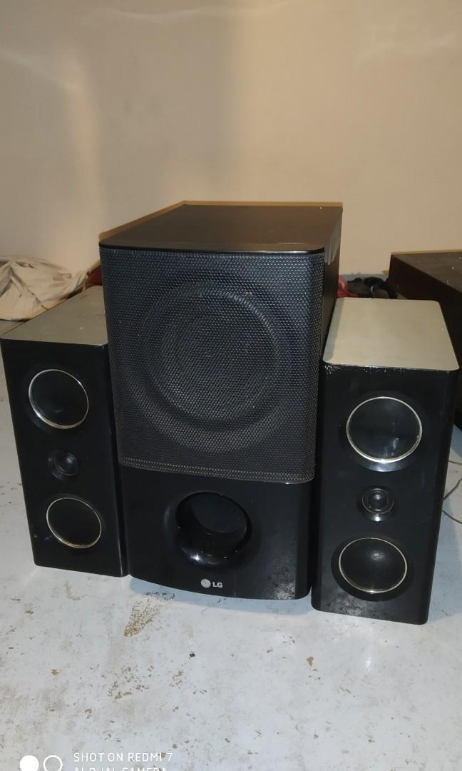 LG subwoofer and LG speakers, Audio, Soundbars, Speakers & Amplifiers