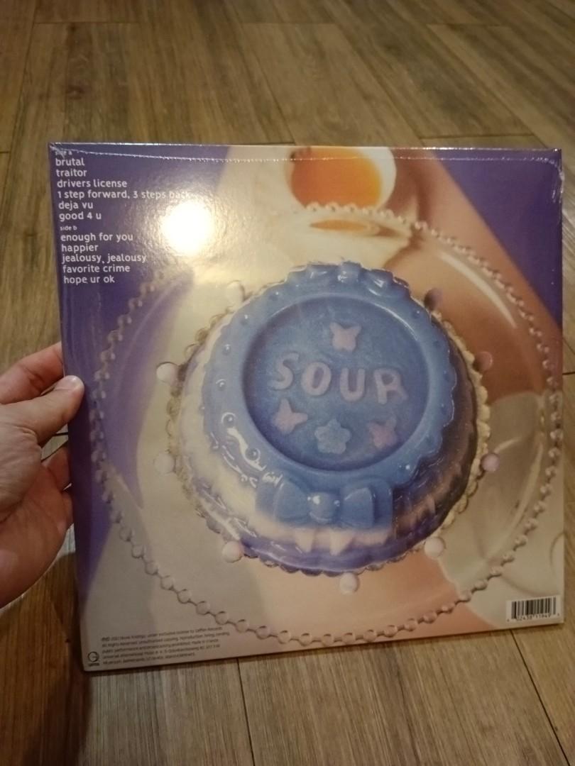 Limited Edition vinyl Lp Olivia Rodrigo - Sour Alternative Cover Blue Neon  Translucent with poster Sealed New Europe Press 00602438119493