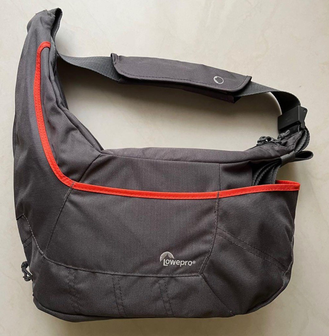 Lowepro passport store sling iii bag
