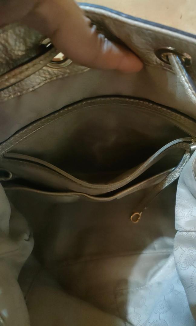 Michael kors 2024 string bag