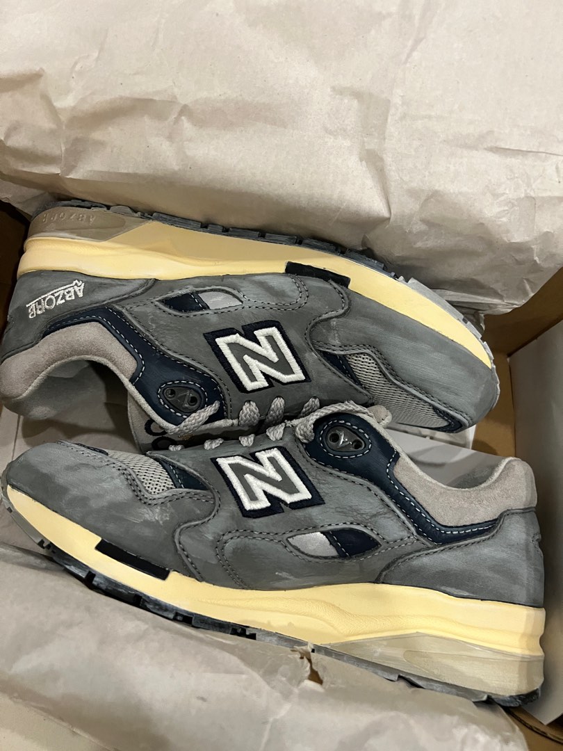 New balance shop 1600 Silver