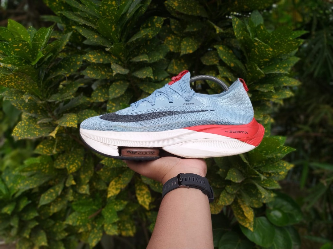Nike Air Zoom Alphafly Next, Fesyen Pria, Sepatu , Sneakers di Carousell