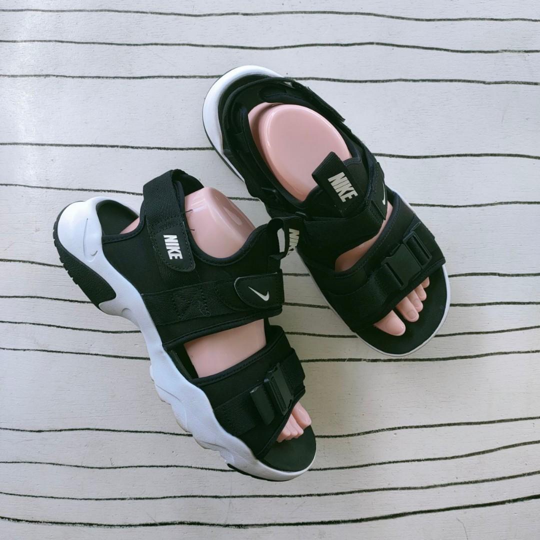 Nike canyon sandal discount