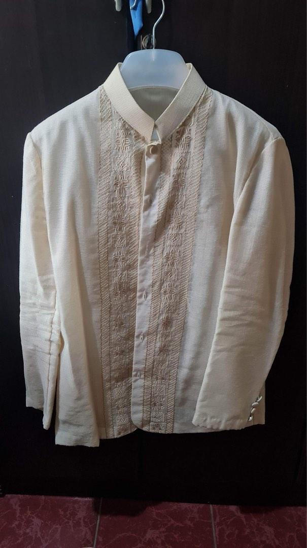 onesimus coat and tie