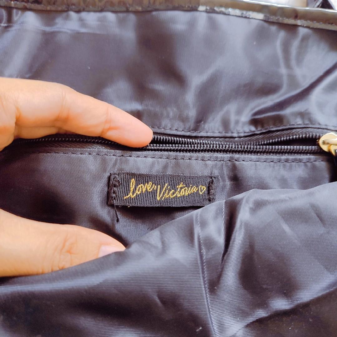 Original Victoria's Secret Large Tote Bag, Women's Fashion, Bags & Wallets, Tote Bags on Carousell