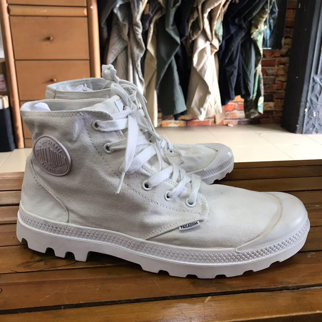 PALLADIUM BOOTS ALL WHITE US10.5