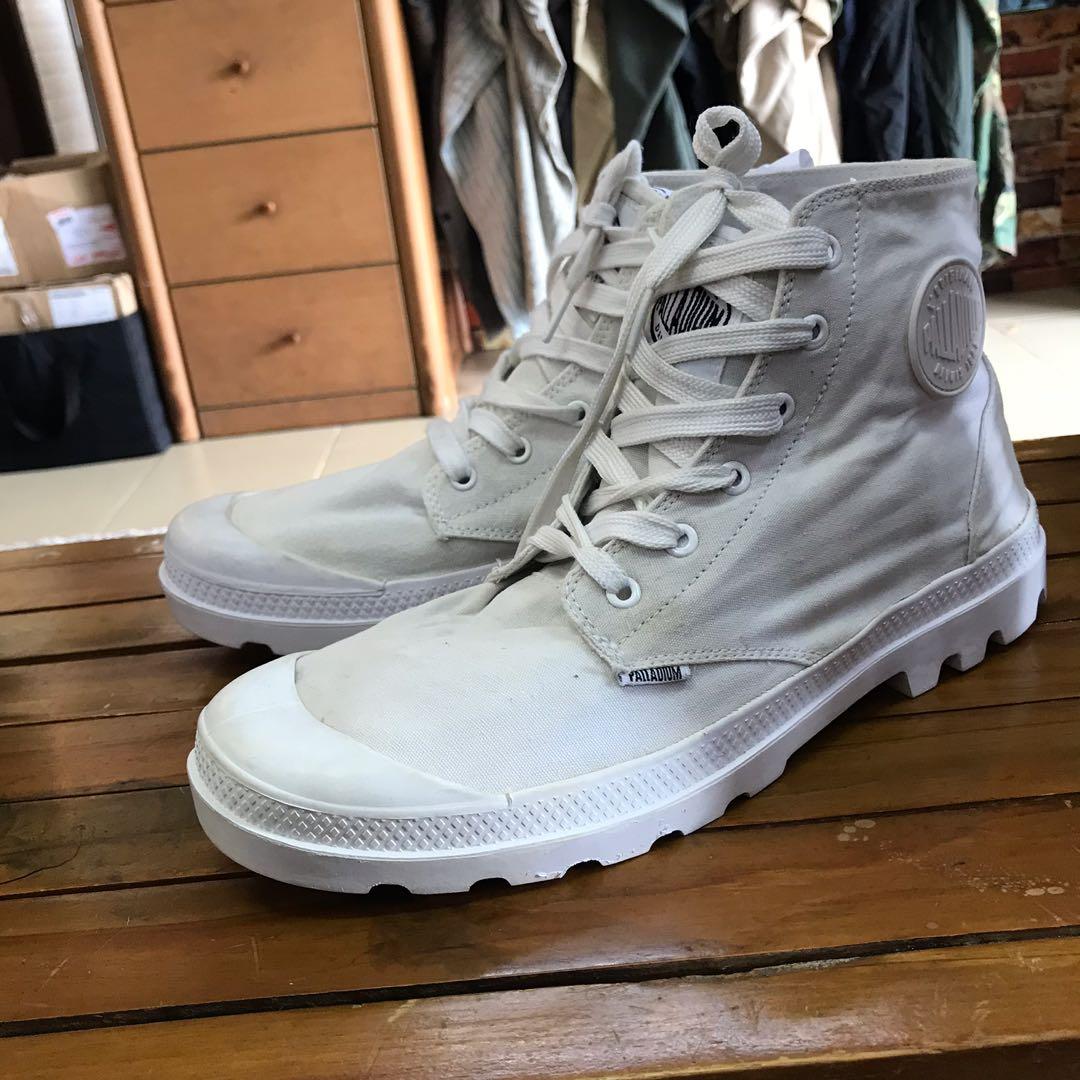 White palladium boots 2025