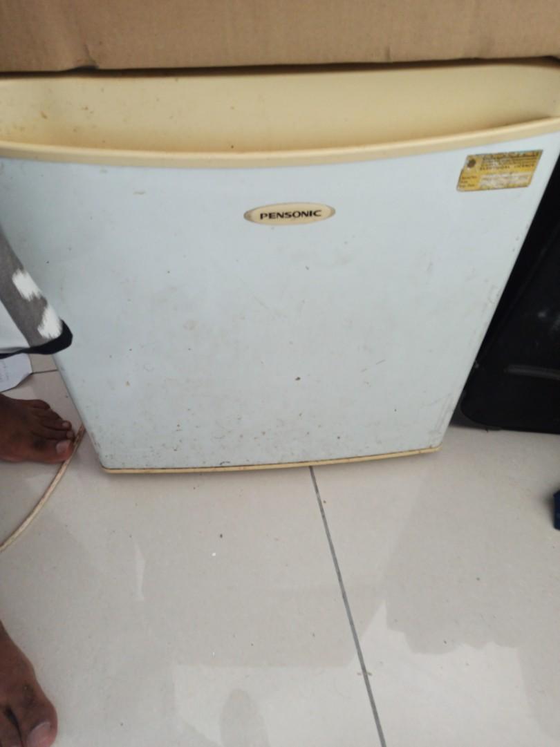 Panasonic refrigerator small size, TV & Home Appliances, Kitchen