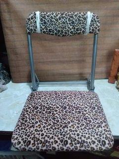 Php250. Foldable Floor Chair.