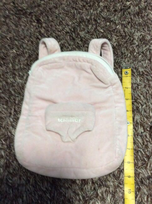 Pink backpack (Category: Other Babies Going Out Needs) located in Silang. Submitted by sari2bilina (Listing ID 1188640996, Image 1). Description: Needs washing .