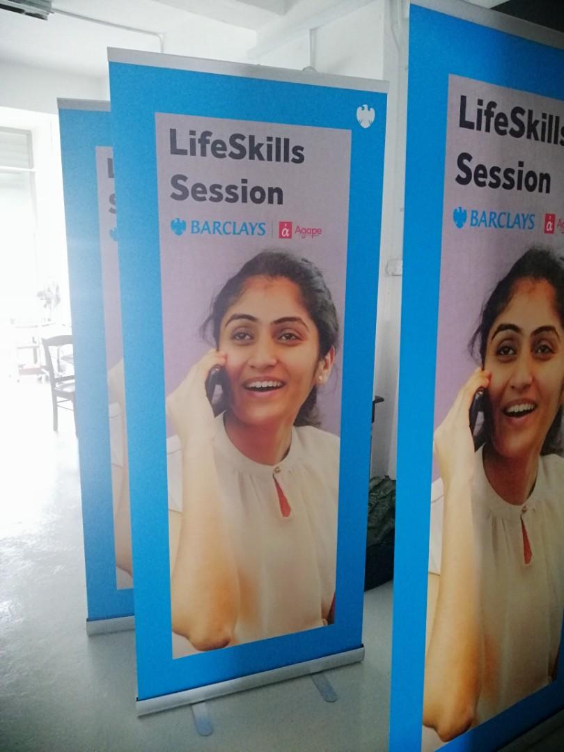 PULL UP BANNER ROLL UP BANNER Standard Economical Pull Up Banner pull-up-banner-roll-up-banner-standard-economical-pull-up-banner