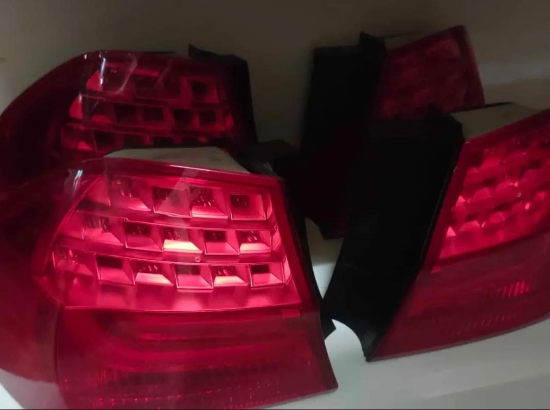 bmw e90 rear tail light removal