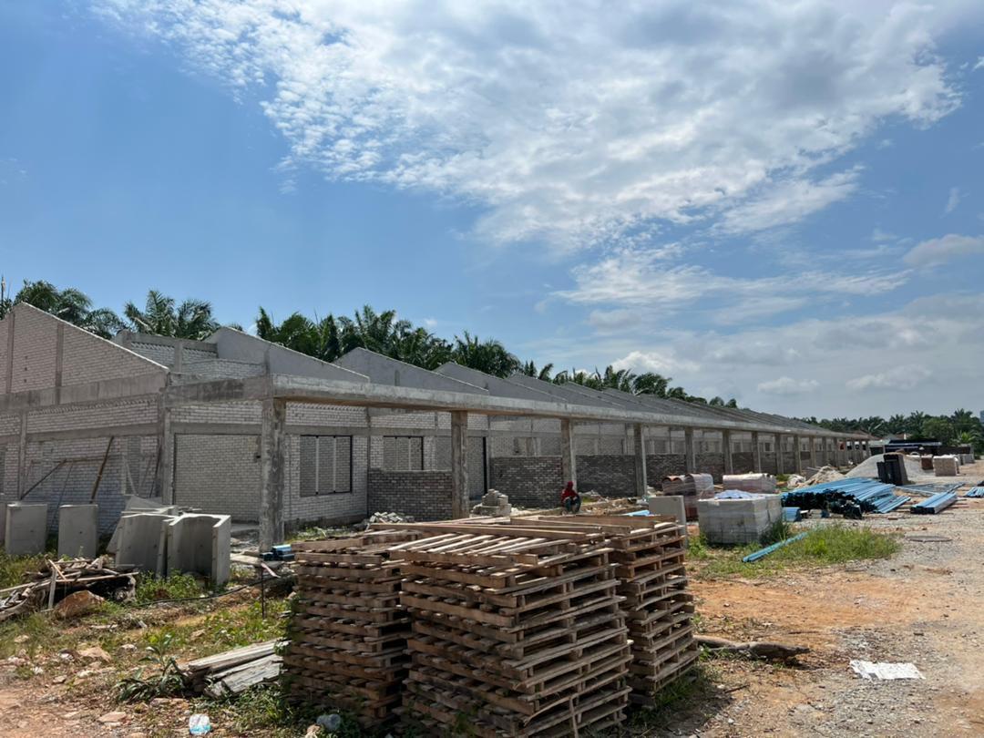 Rumah Teres single storey, Property, For Sale on Carousell