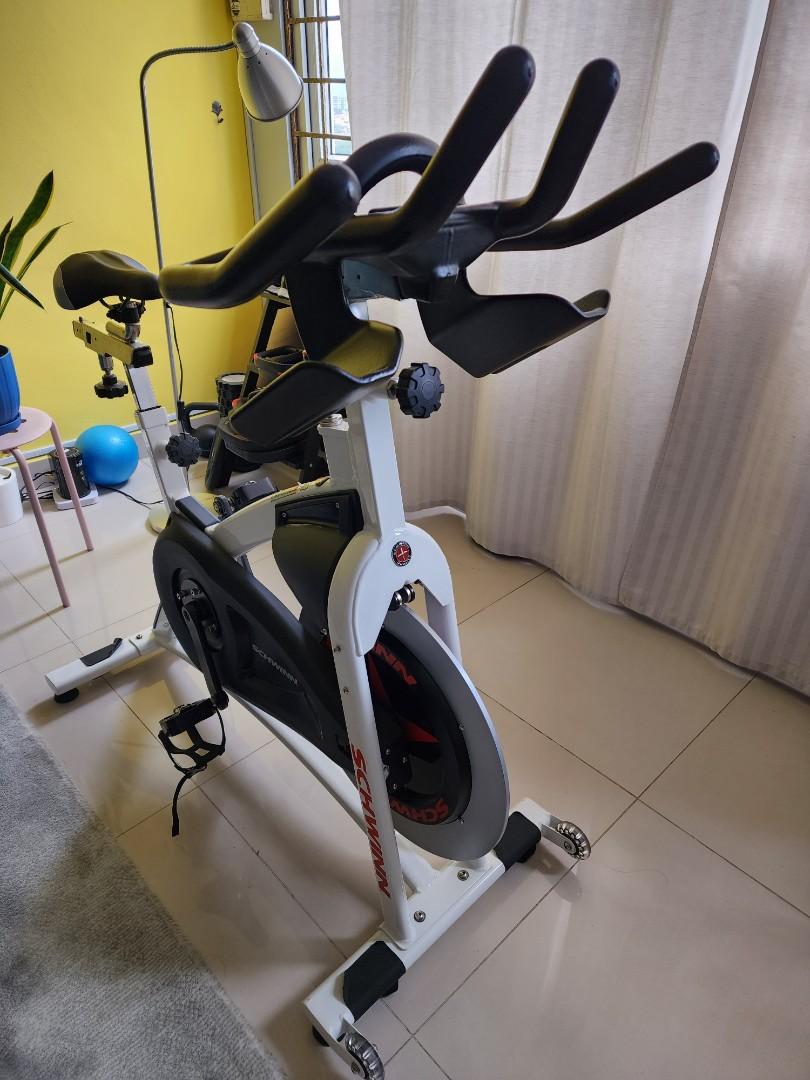 Bici hotsell schwinn spinning
