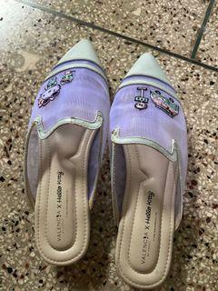 Sendal vbe hellokitty