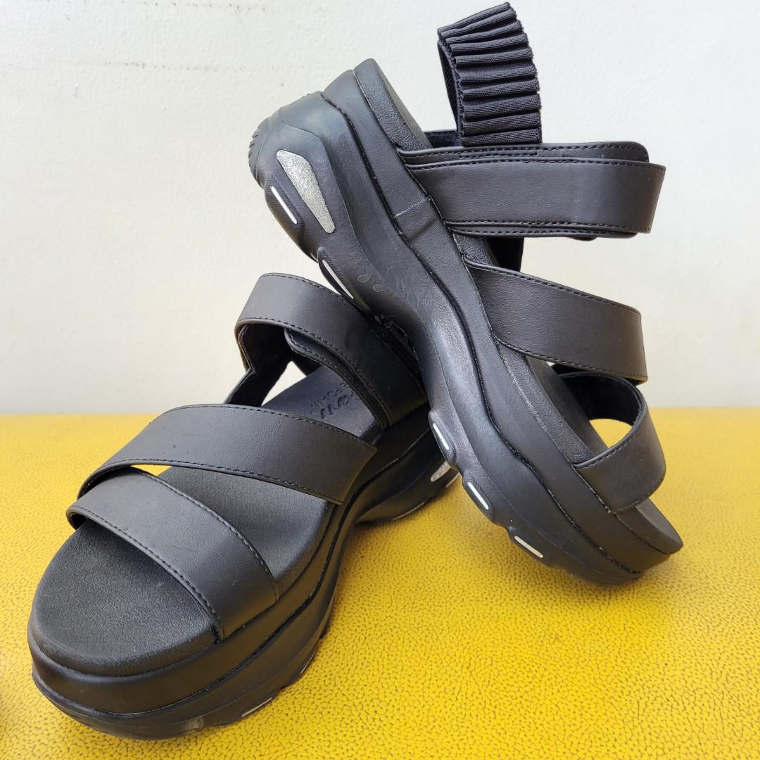 Skechers Cloud Ultra Women s Sandals Black