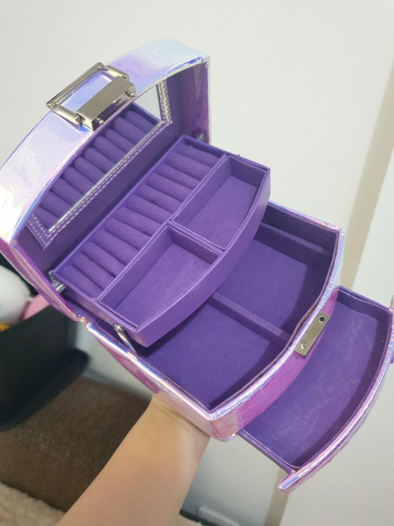 SMIGGLE Jewelry box, Babies & Kids, Babies & Kids Fashion on Carousell