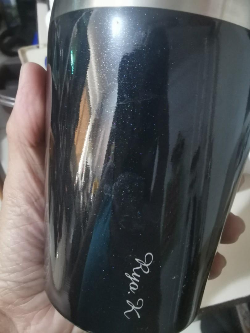 Stainless cups (Category: Coffee & Tea Tableware) located in Manila. Submitted by eicho (Listing ID 1188659688, Image 1). Description: Red and black stainless cups for only 180.00.