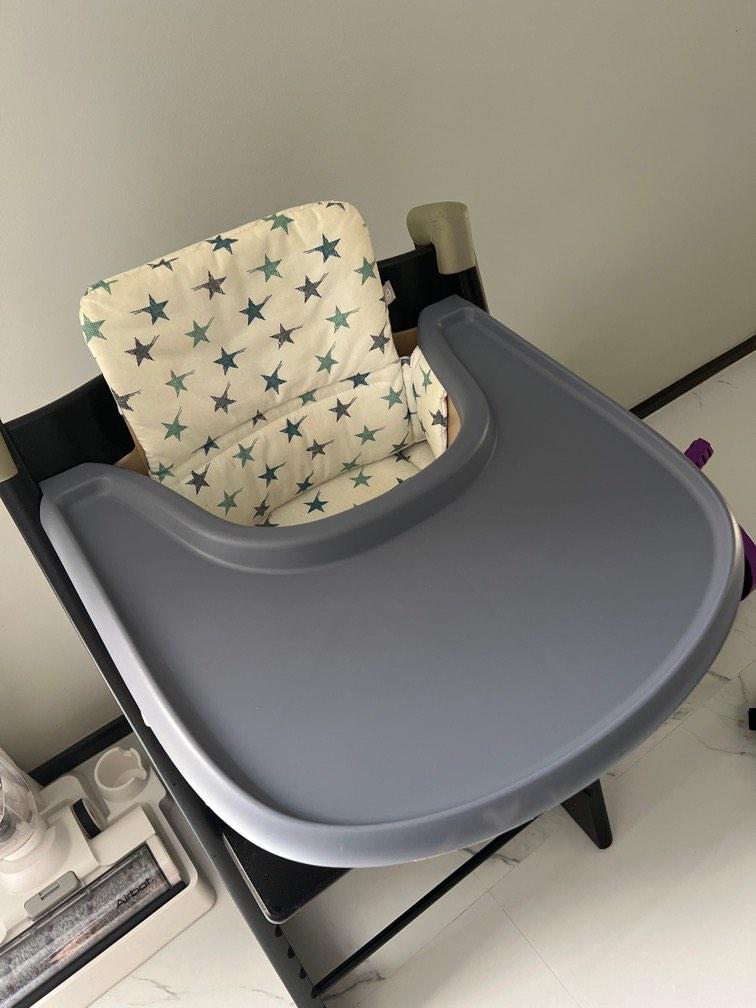 Stokkeenabled Tripp Trapp tray in grey, Babies & Kids, Nursing