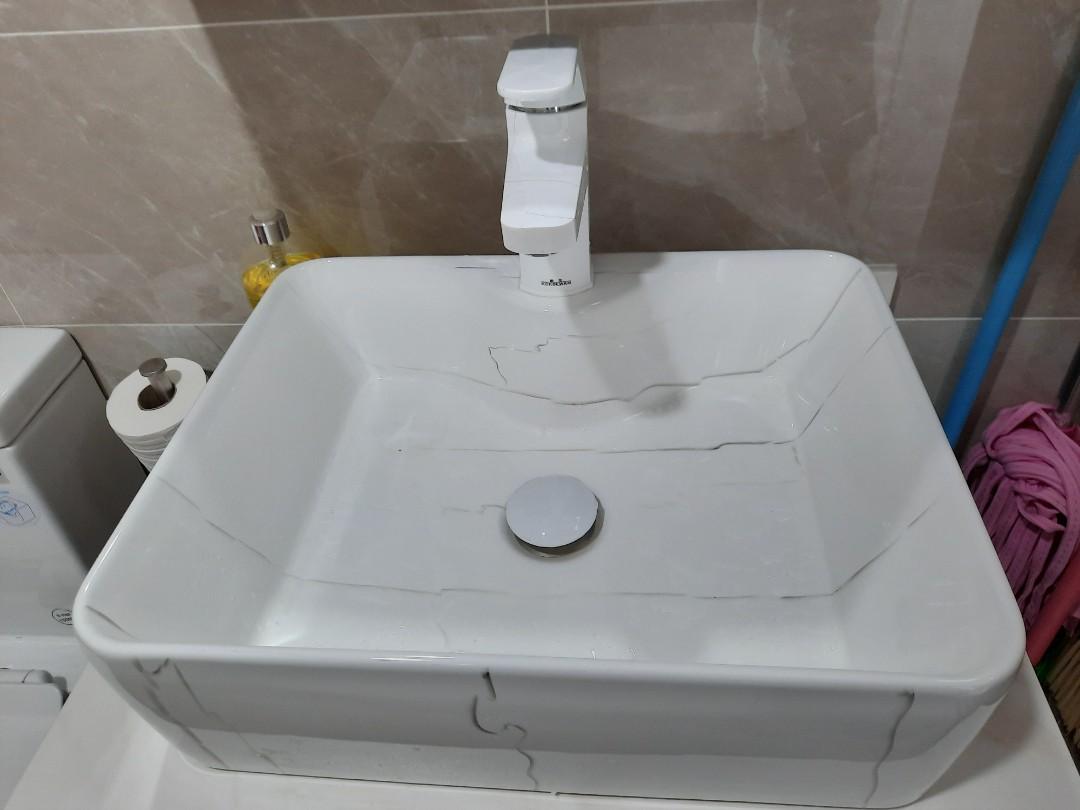 Toilet sink, Furniture & Home Living, Bathroom & Kitchen Fixtures on