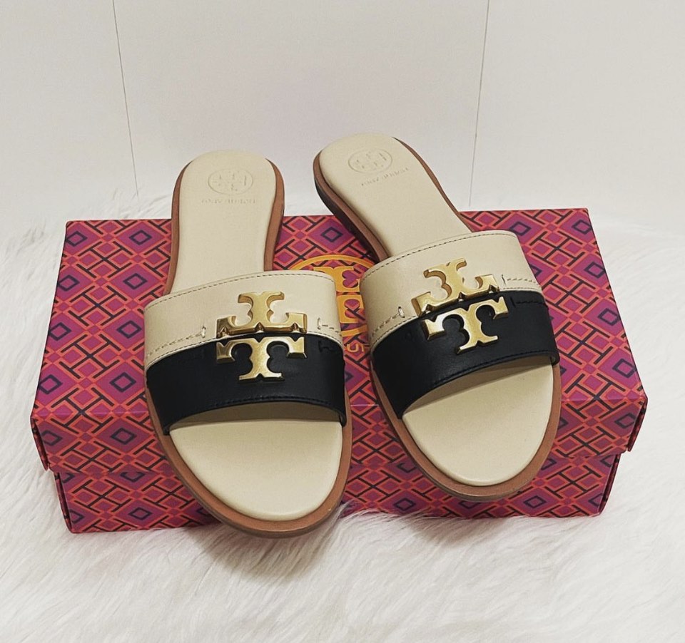 Tory Burch Everly Slides, Women's Fashion, Footwear, Flats & Sandals on ...