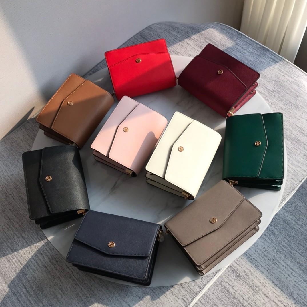 Tory Burch Robinson mini bucket bag, Women's Fashion, Bags & Wallets, Tote  Bags on Carousell