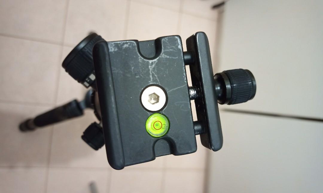 Tripod, carbonfiber, one leg removeab as monopod,15kg, Photography