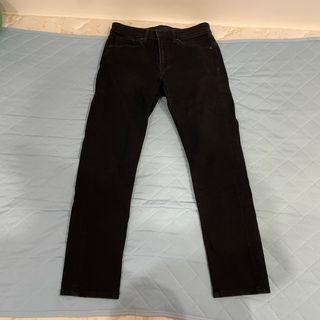 Uniqlo jeans 窄管牛仔褲