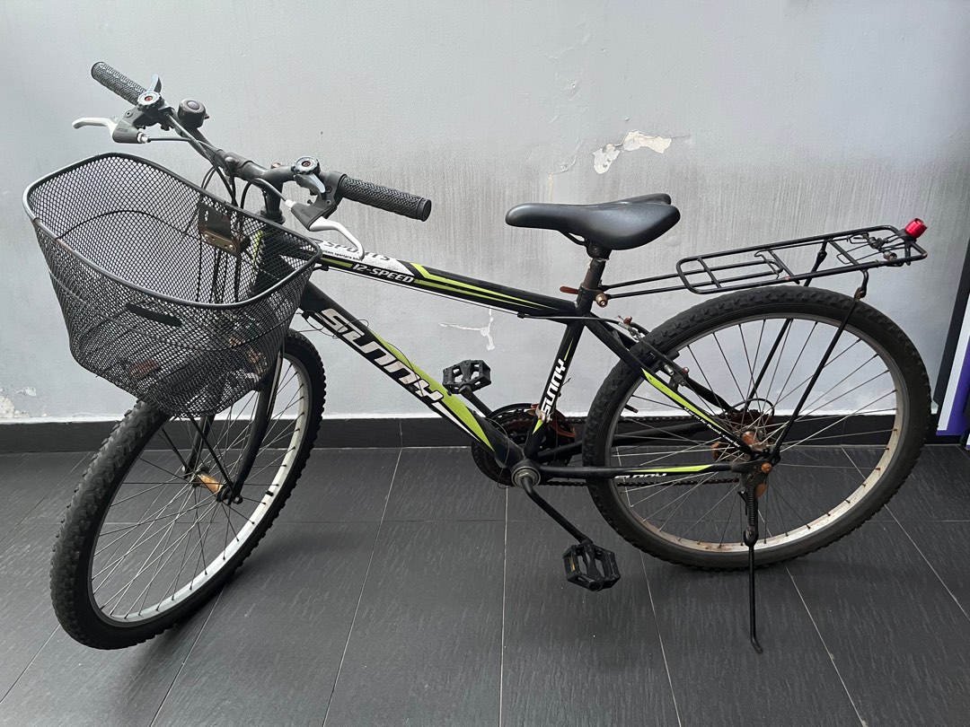 Second hand commuter bike sale