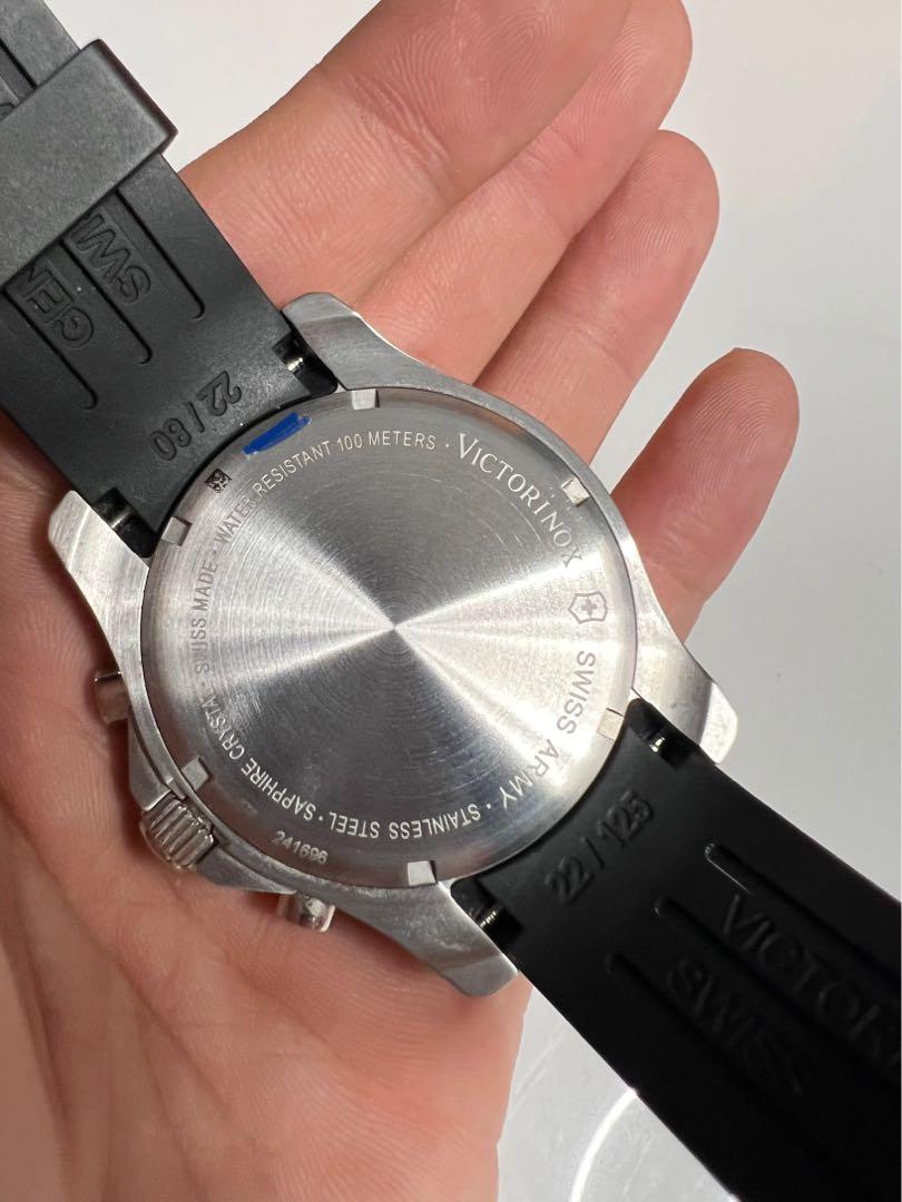 Victorinox Swiss Army Marverick Chronograph 241696 Men s Fashion