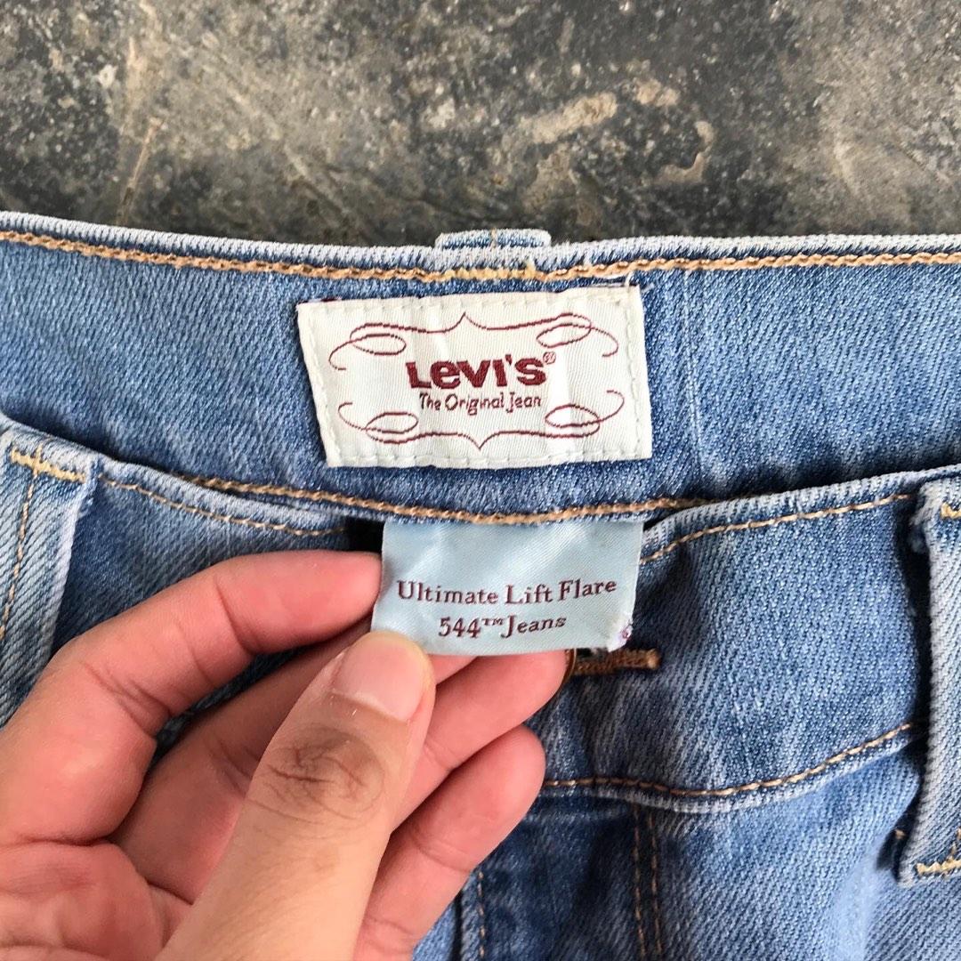 Vintage Levis 544 Bootcut Jeans, Men's Fashion, Bottoms, Jeans on Carousell