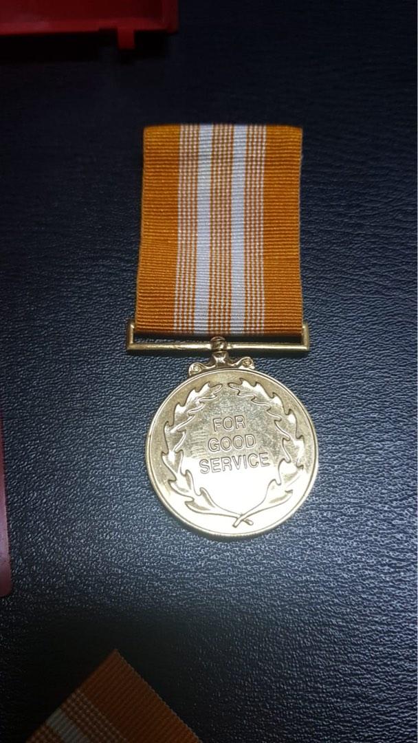 Vintage Singapore Armed Forces Good Service Medal, Hobbies & Toys