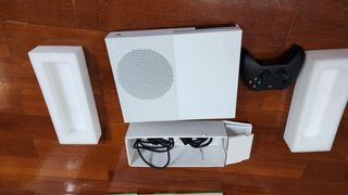 （分類：）位於 。 由 baster_l 提交（商品編號 1188594900，圖片 1）。簡介： 。