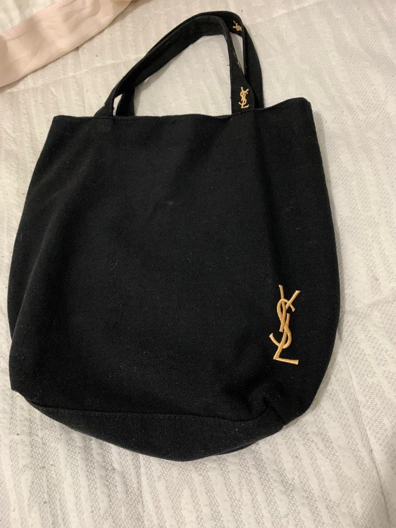 YSL TOTE BAG (Preloved) (Category: Luxury Bags & Wallets) located in Cavite. Submitted by secondhandnook (Listing ID 1188710575, Image 1). Description: .