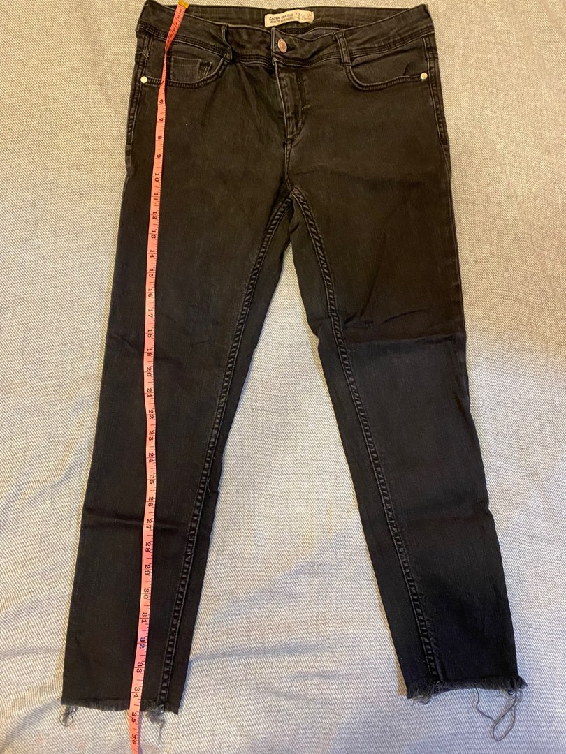 Zara Pants, Women's Fashion, Bottoms, Jeans on Carousell