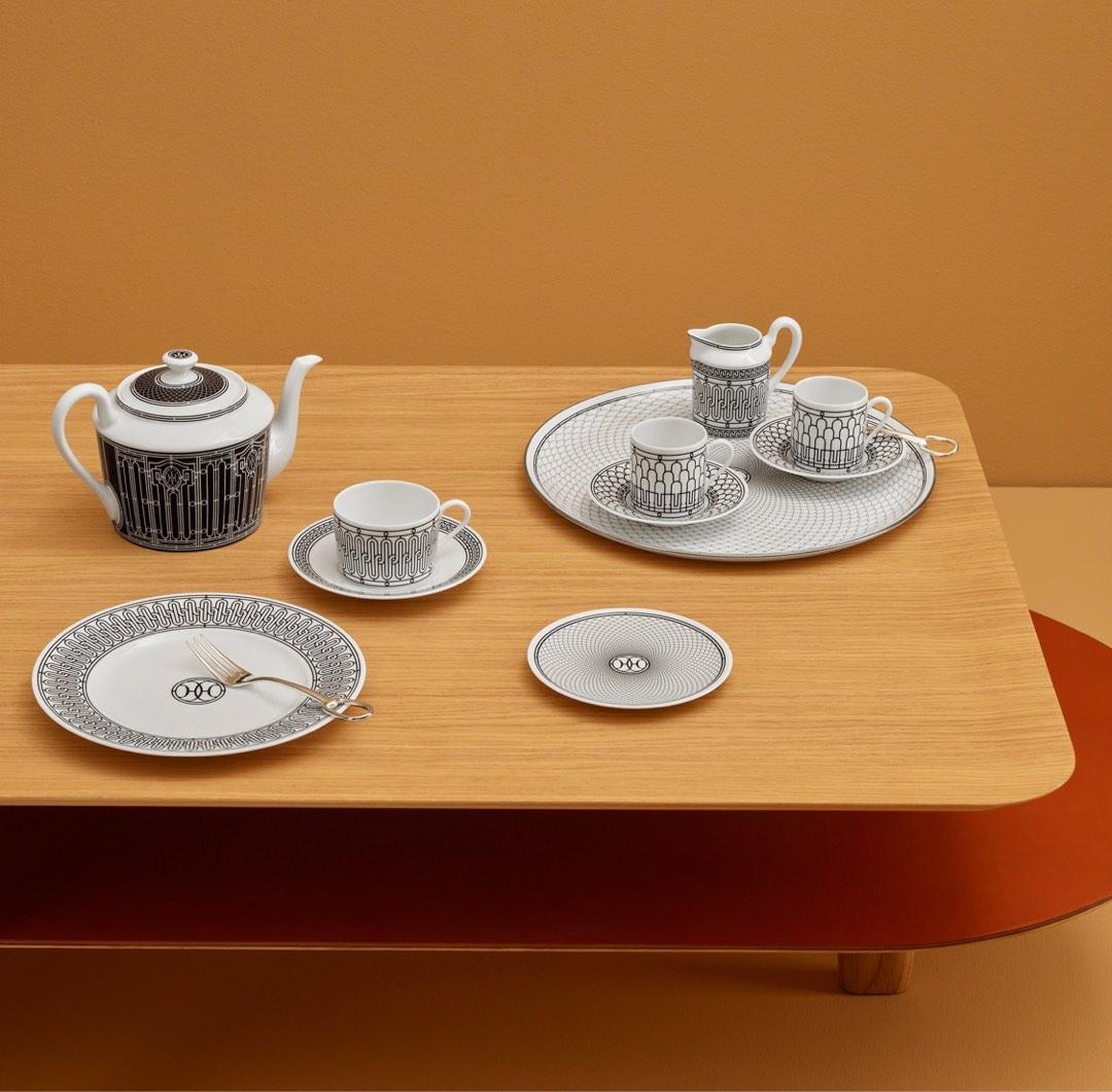 2022 Hermes H Deco Tea Cups & Saucers Set, Furniture & Home Living