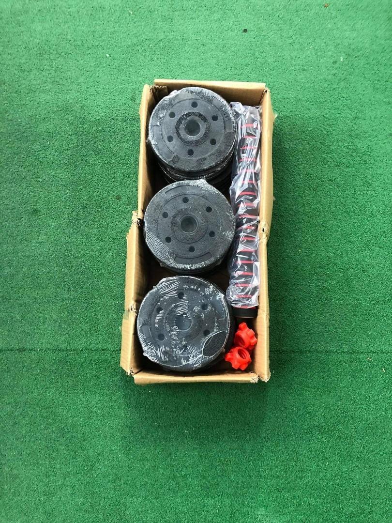 20kg 2in1 dumbbell and barbell set (Category: Weights & Dumbbells) located in Valenzuela. Submitted by carlo_023 (Listing ID 1188874738, Image 3). Description: .