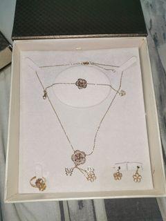 18k Gold Jewelry Set for Kids