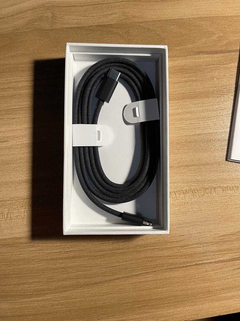 Apple Braided Lightning to USBC cable (RARE), Mobile Phones & Gadgets