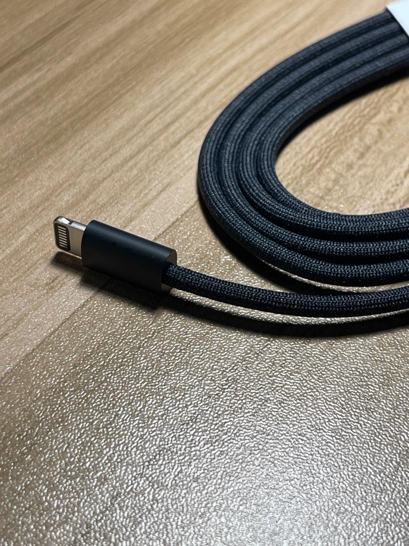 Apple Braided Lightning to USBC cable (RARE), Mobile Phones & Gadgets